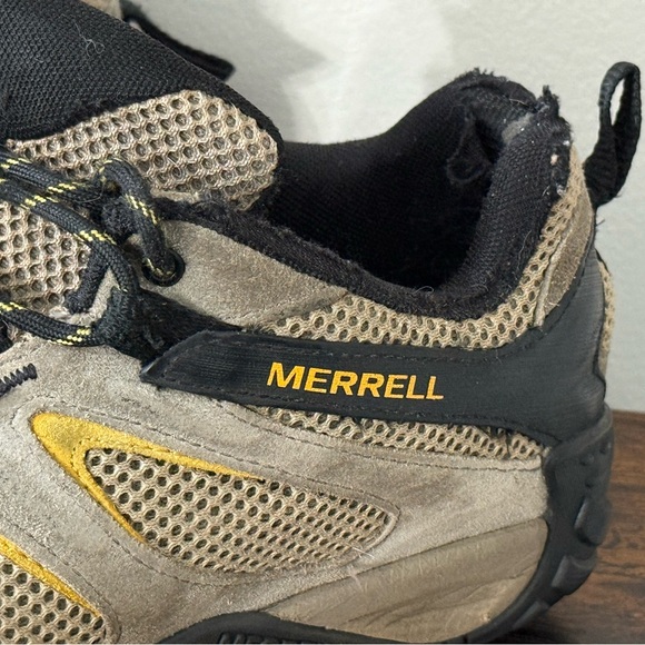 Merrell Men's Yokota 2 Tan and Black Walking Hiking Shoes Boots - Picture 4 of 8